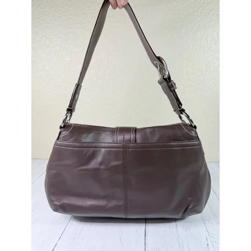Coach Soho Y2K Rich Brown Buckle Flap Pleated Leather Shoulder Bag Purse F15204